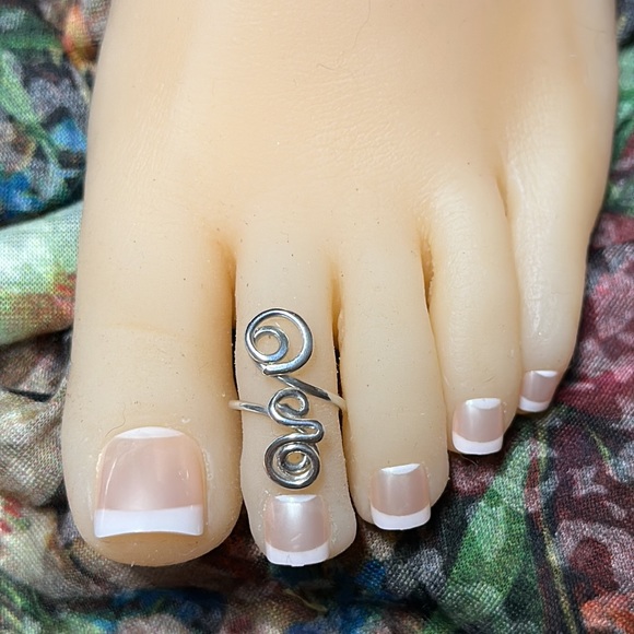 Sterling Silver Toe Ring- Adjustable Toe Ring- Unique- Midi/Knuckle Ring- Fs#33 - Picture 3 of 11